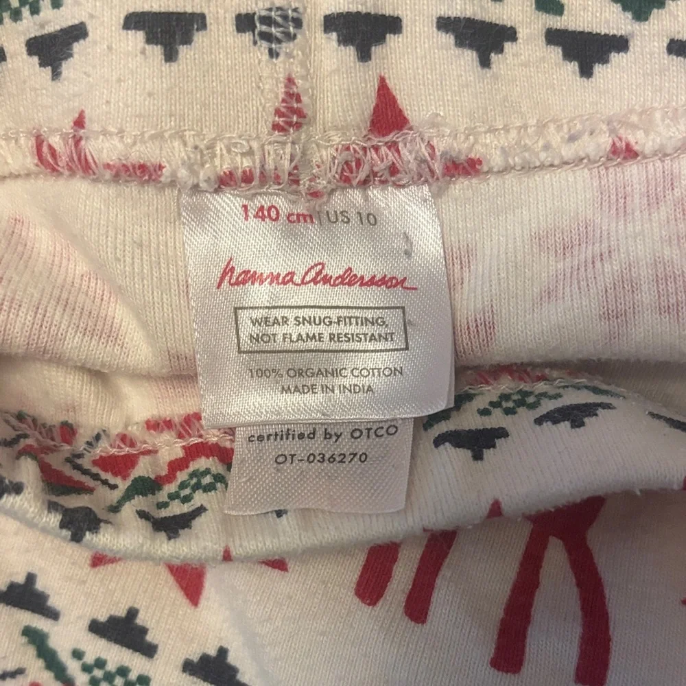 Hanna Andersson Cream Pajama Bottom with Red and Navy Forest Print